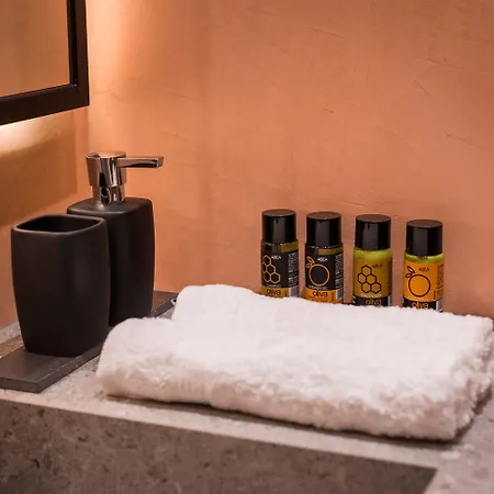 Madonna Del Mare בית הארחה