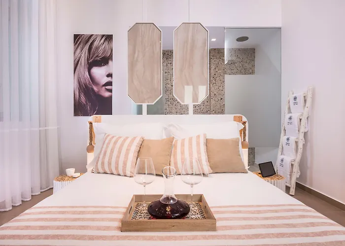 Madonna Del Mare Chania (Crete)