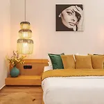 بيت ضيافة Madonna Del Mare 4*